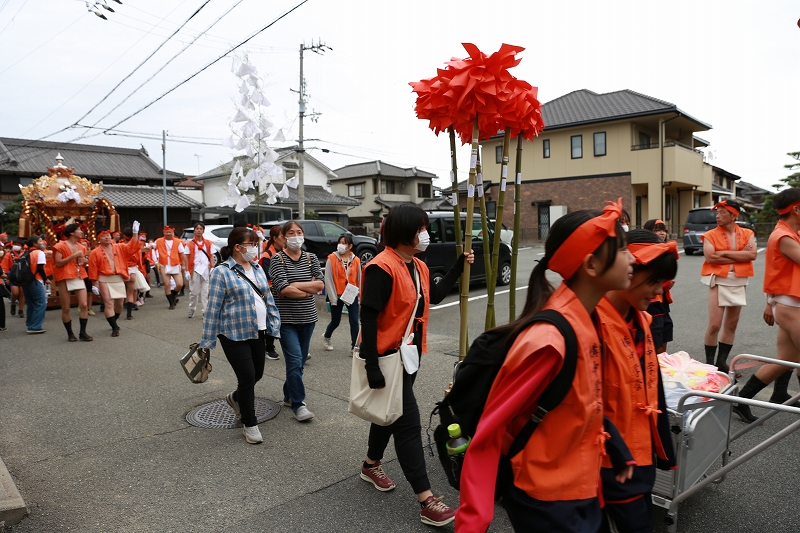 R5HIRU0440.jpg